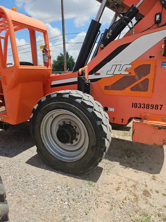 2015 SKYTRAK 10054 Forklift