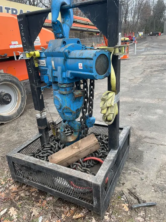 2015 JD NEUHAUS PROFI 37/50 Hoist