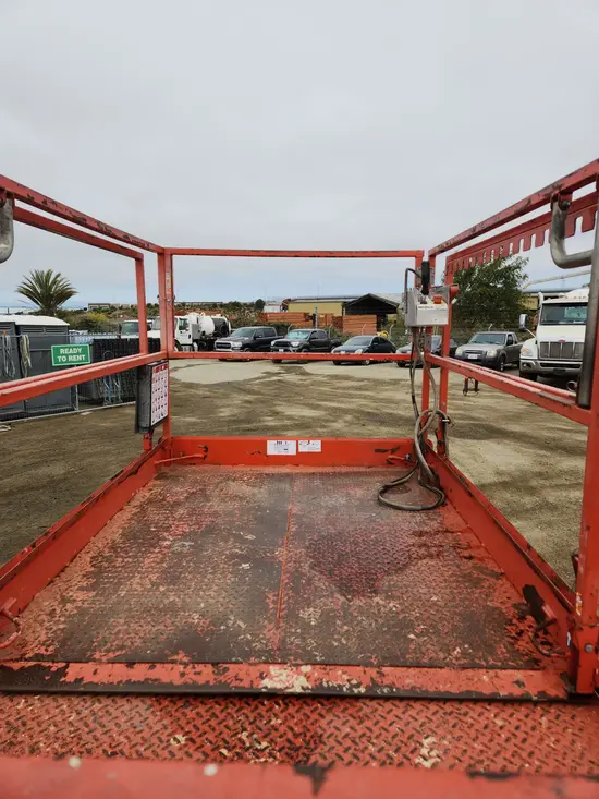 2017 Skyjack SJ6832RT Rough Terrain Scissor Lift