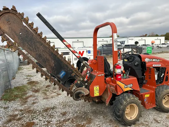 2018 Ditch Witch RT45 Ride-On Trencher