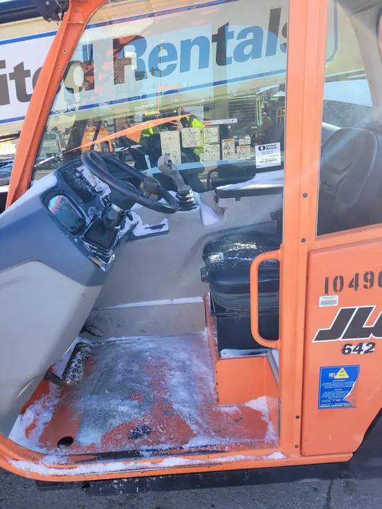 2016 JLG 642 Forklift