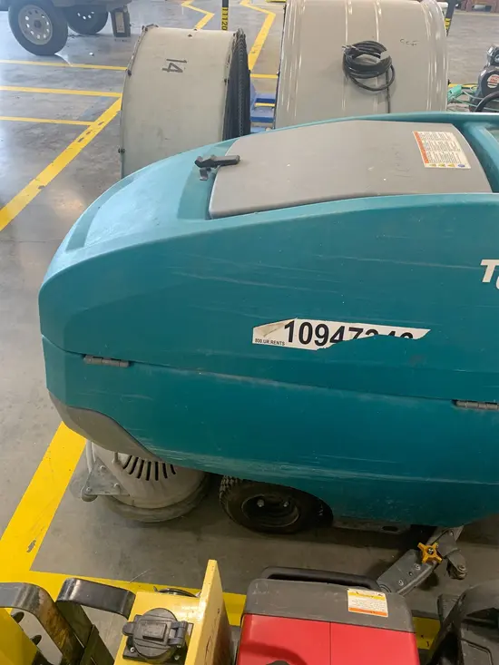 2019 Tennant T600-28 Scrubber