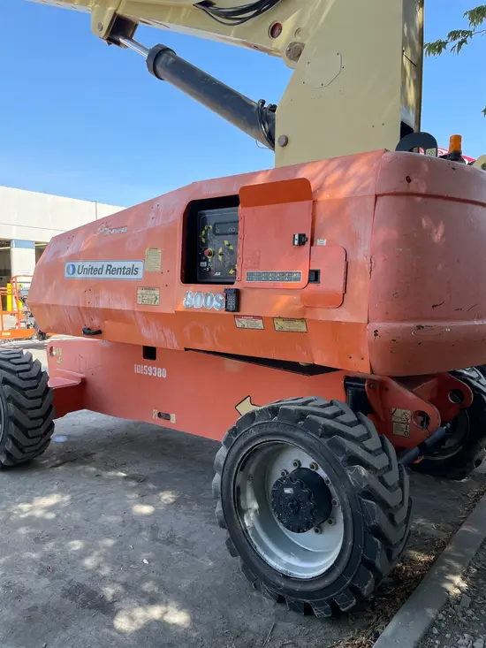 2013 JLG 800S Boom Lift