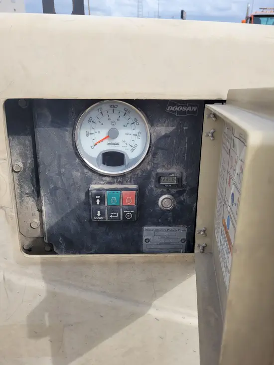 2016 Doosan C185WDZ-T4F Air Compressor