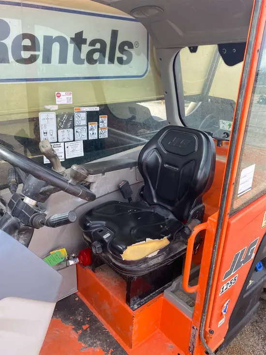 2017 JLG 1255 Forklift