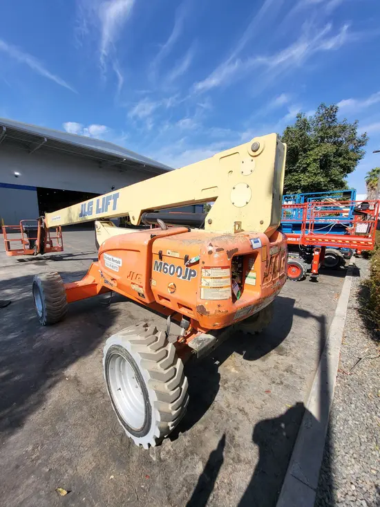 2013 JLG M600JP Boom Lift