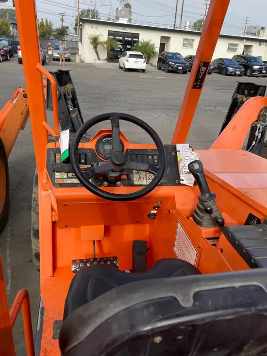 2017 SKYTRAK 10054 Forklift