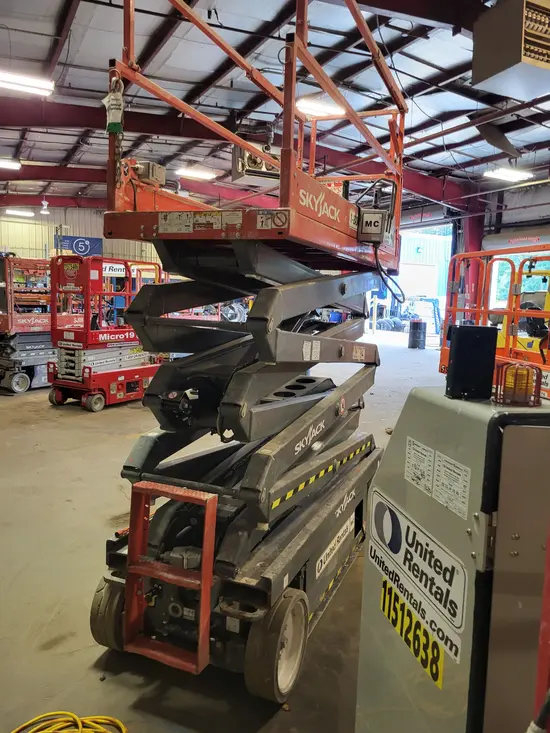 2017 Skyjack SJIII3226 Scissor Lift
