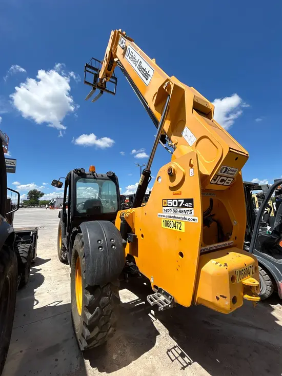 2017 JCB 507-42 Forklift