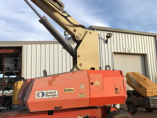 2012 JLG 800S Boom Lift