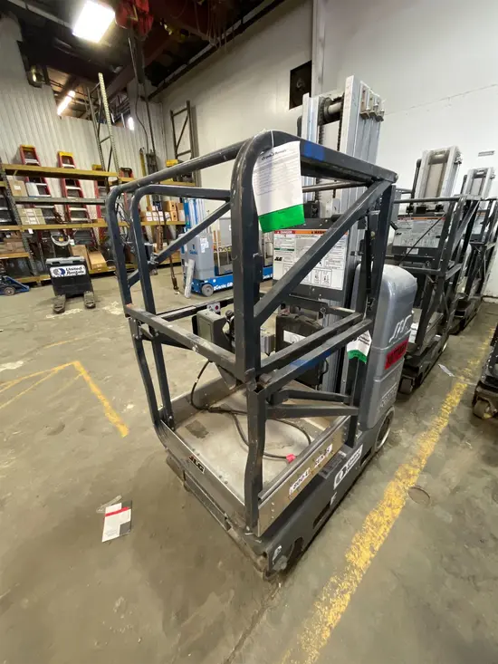 2018 JLG 20MVL Self-Propelled One-Person Lift