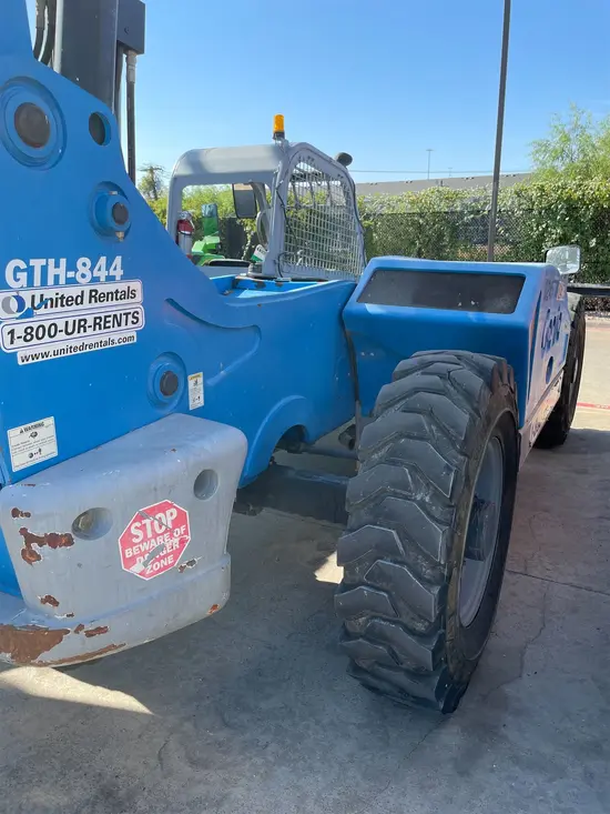 2014 Genie GTH-844 Forklift