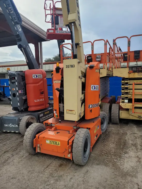 2016 JLG E300AJP Articulating Boom Lift