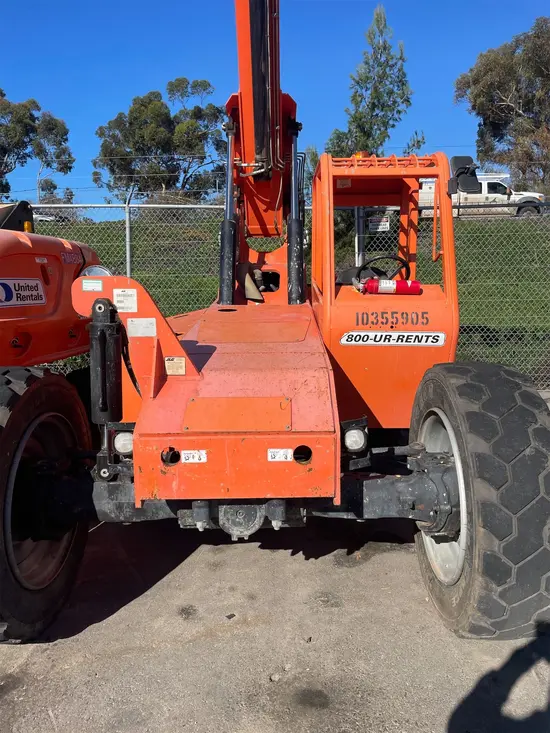 2015 SKYTRAK 6042 Forklift