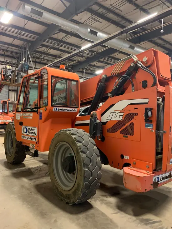 2015 SKYTRAK 6042 Forklift