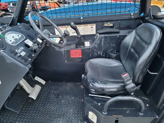 2014 Genie GTH-844 Forklift