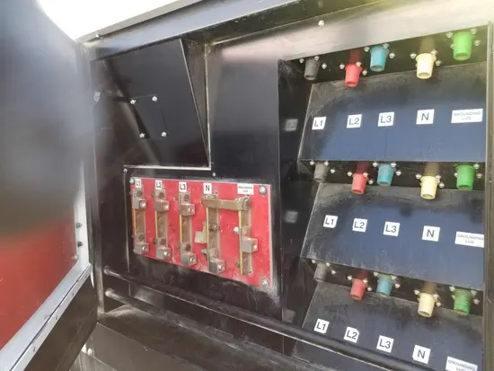 2013 Cummins C300 600V Diesel Generator