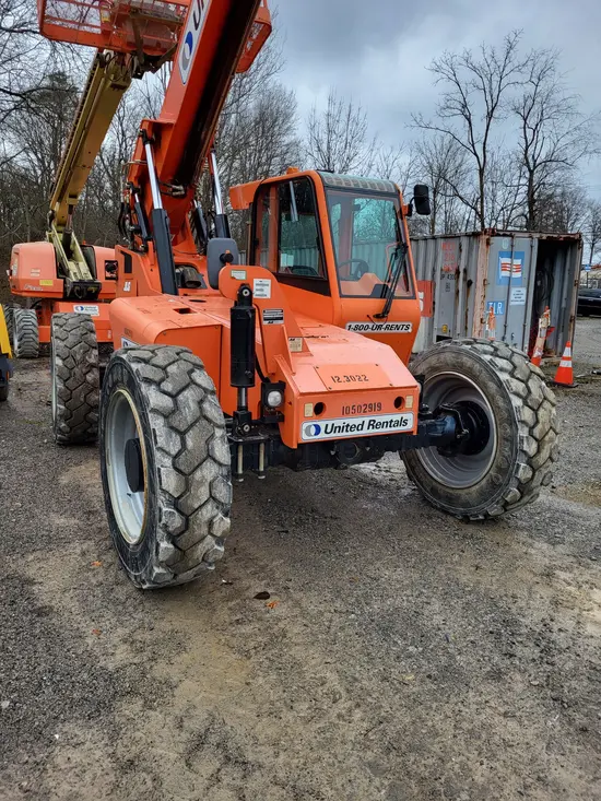 2016 SKYTRAK 6042 Forklift