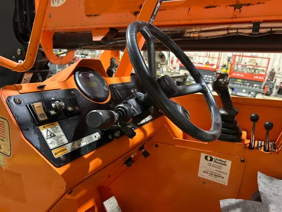 2016 SKYTRAK 8042 Forklift