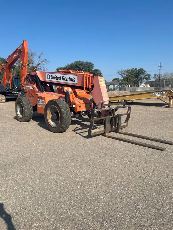 2014 SKYTRAK 6042 Forklift
