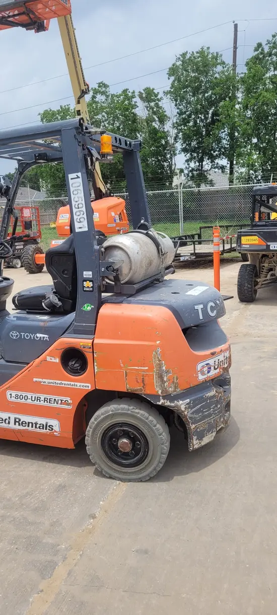 2014 JLG 800S Boom Lift