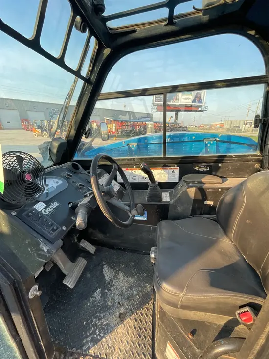 2016 Genie GTH-844 Forklift