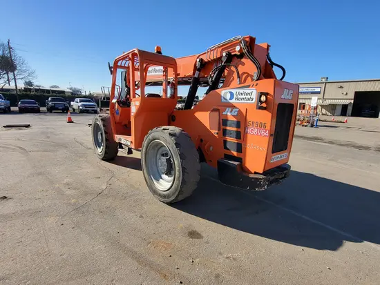 2018 SKYTRAK 6036 Forklift