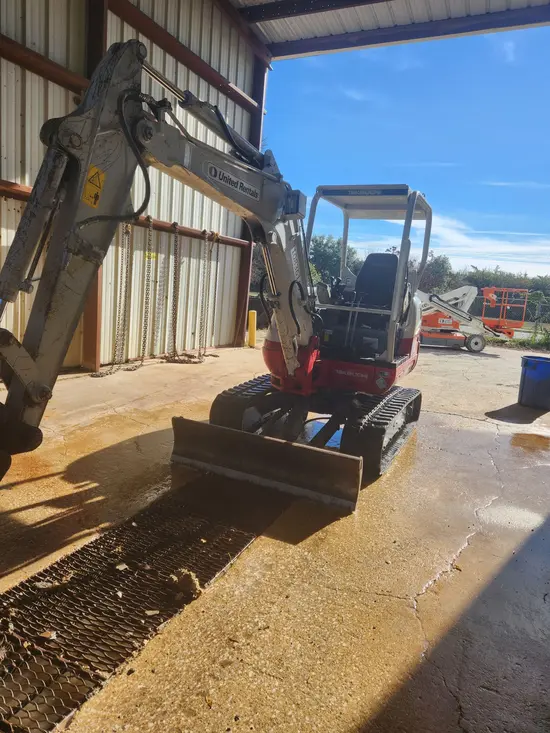 2018 Takeuchi TB235-2R Mini Excavator