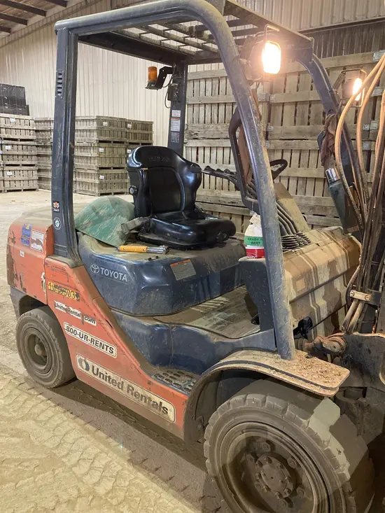 2019 Toyota 8FDU30 Warehouse Forklift