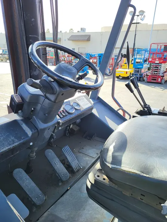 2014 Toyota 50-4FDK160 Warehouse Forklift