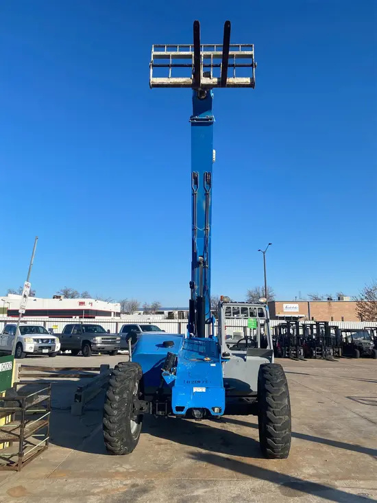 2014 Genie GTH-844 Forklift