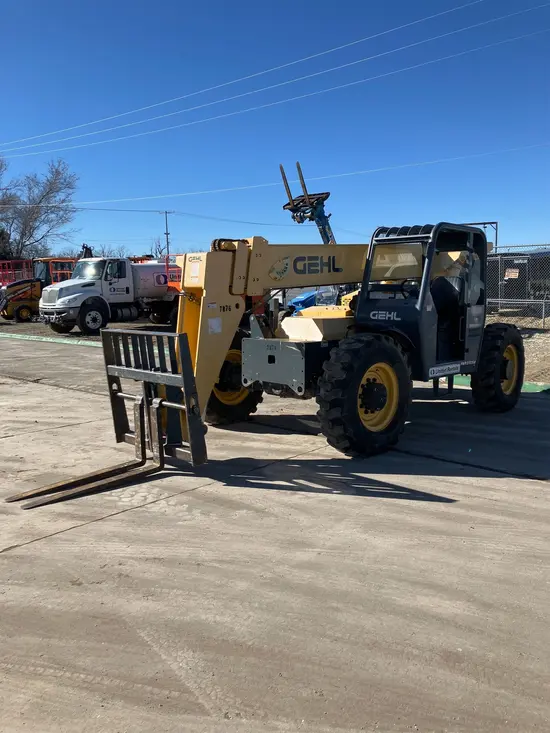 2016 Gehl RS8-42 Forklift