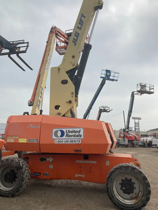 2017 JLG 800S Boom Lift