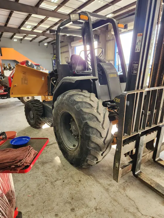 2019 Case 586H Forklift