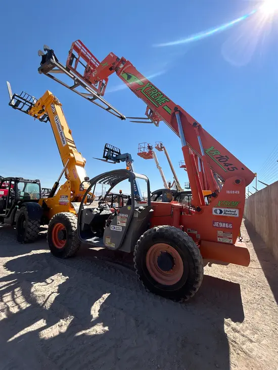 2016 XTREME XR1045 Forklift