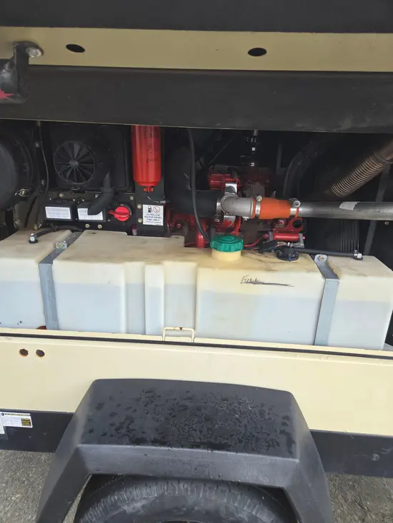 2019 Doosan P425/HP375EXT4I Air Compressor