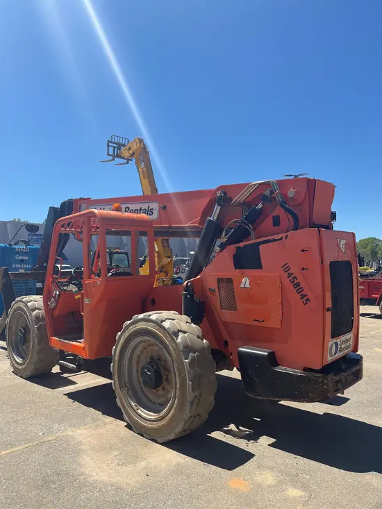 2016 SKYTRAK 10054 Forklift