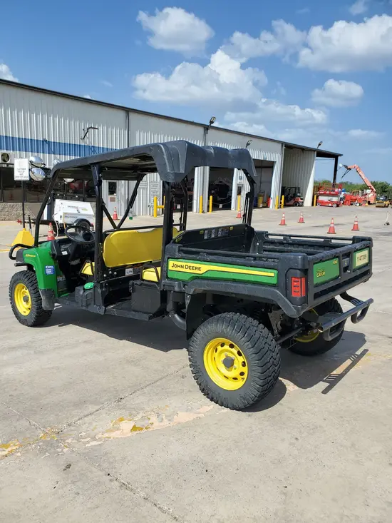 2022 John Deere XUV855M S4 Utility Vehicle