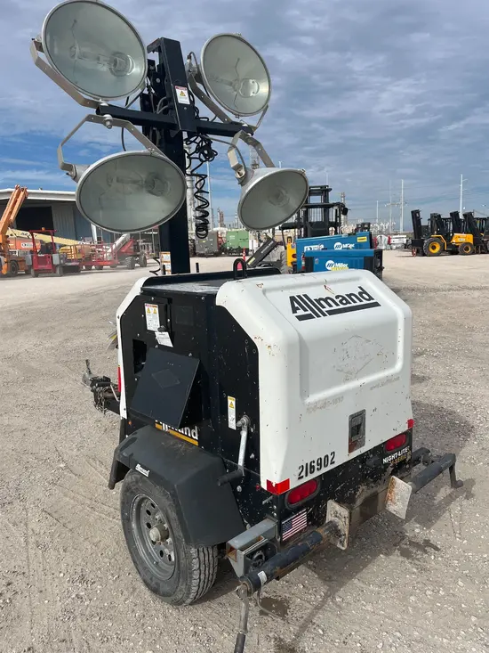 2018 Allmand NL-V Towable Light Tower