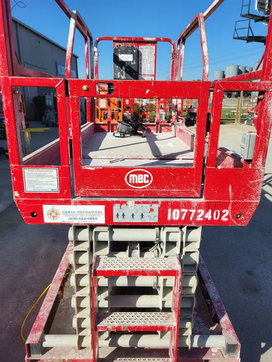 2018 MEC 4046SE Scissor Lift