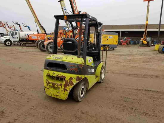 2013 Clarke C25 Forklift