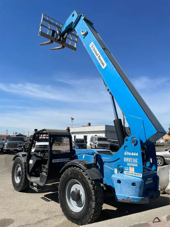 2014 Genie GTH-844 Forklift