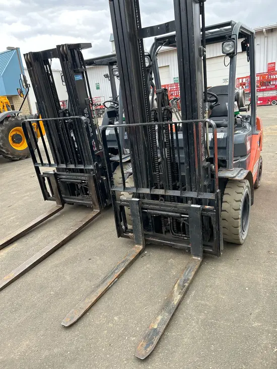 2018 Toyota 8FGU25 Warehouse Forklift