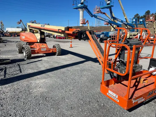 2013 JLG M600JP Boom Lift