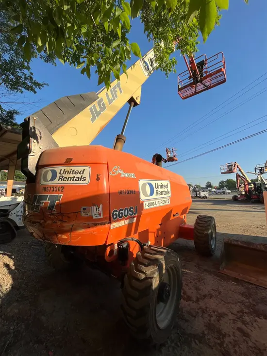 2017 JLG 660SJ Boom Lift