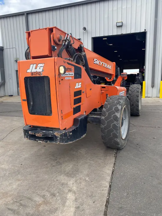 2017 SKYTRAK 10054 Forklift