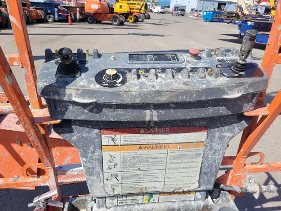 2015 JLG 800S Boom Lift