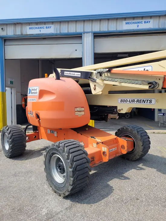 2014 JLG 450AJ Articulating Boom Lift