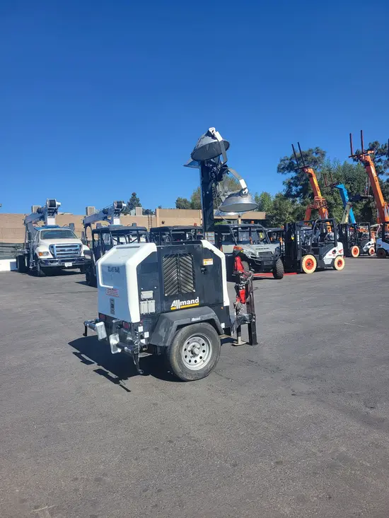 2019 Allmand NLV-ML3EC Portable Work Light