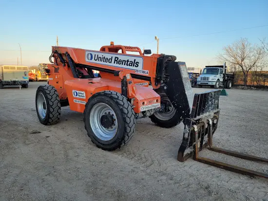 2015 SKYTRAK 6042 Forklift